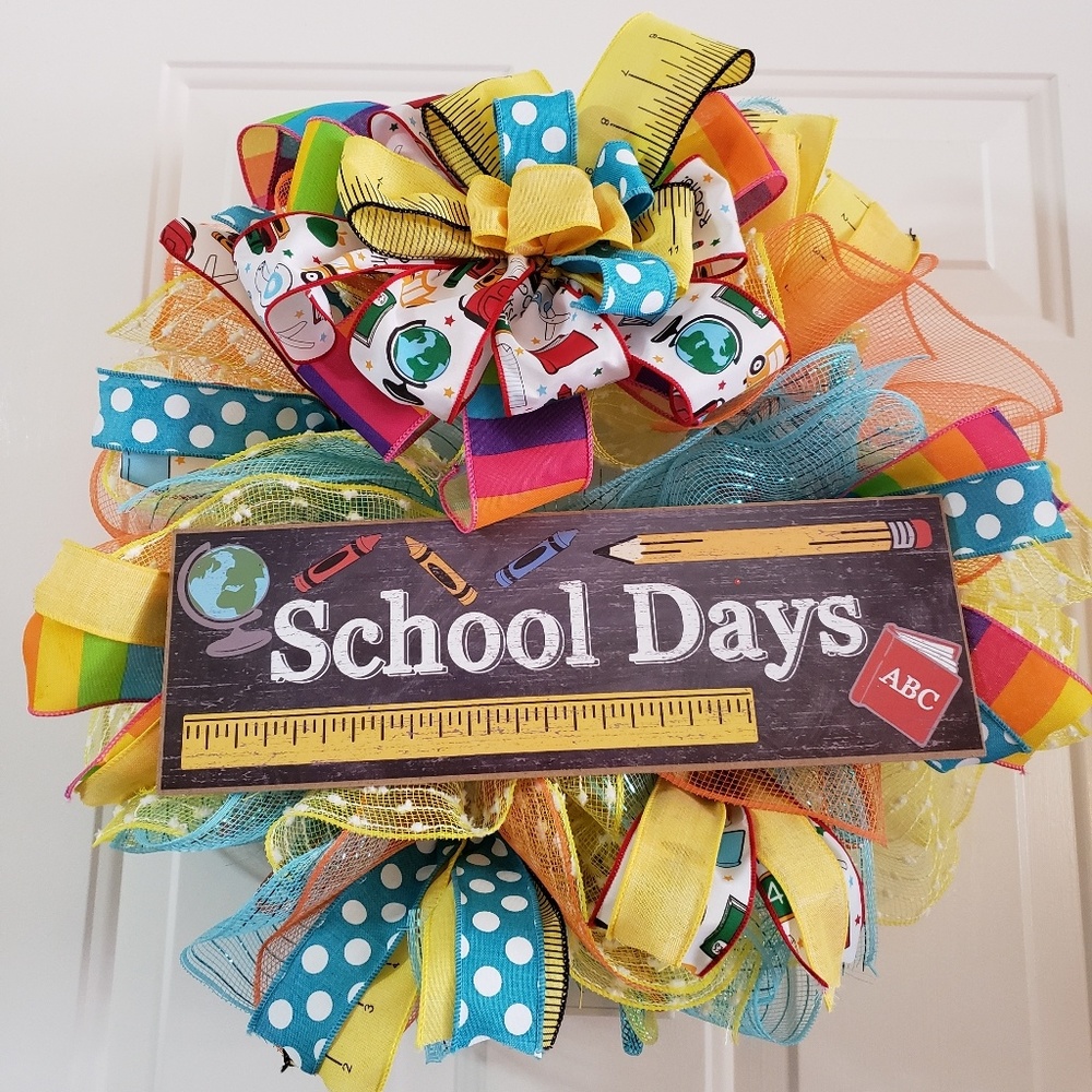 School Days, Teachers Wreath